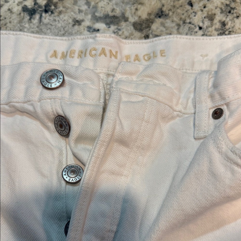 American Eagle Outfitters Women's Cream High Rise Jeans
